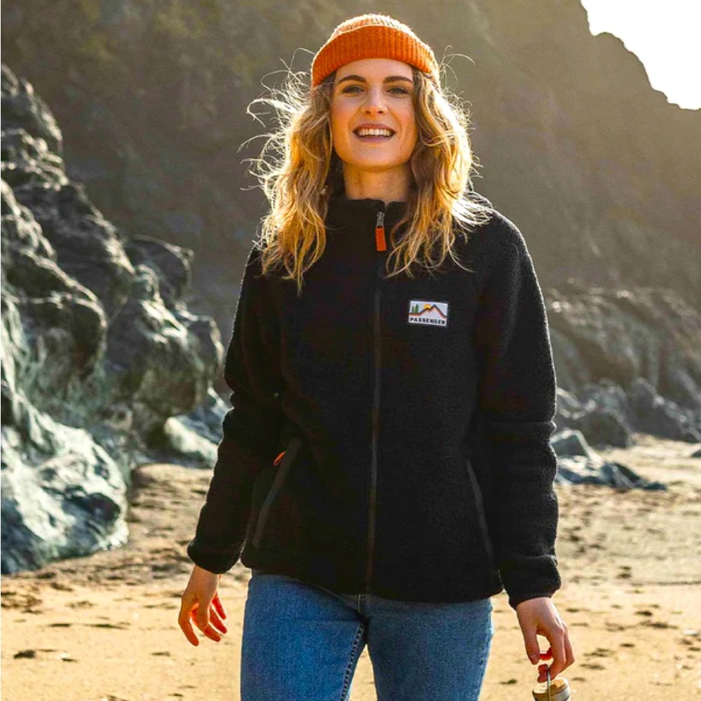 Passenger North Coast Full Zip Fleece